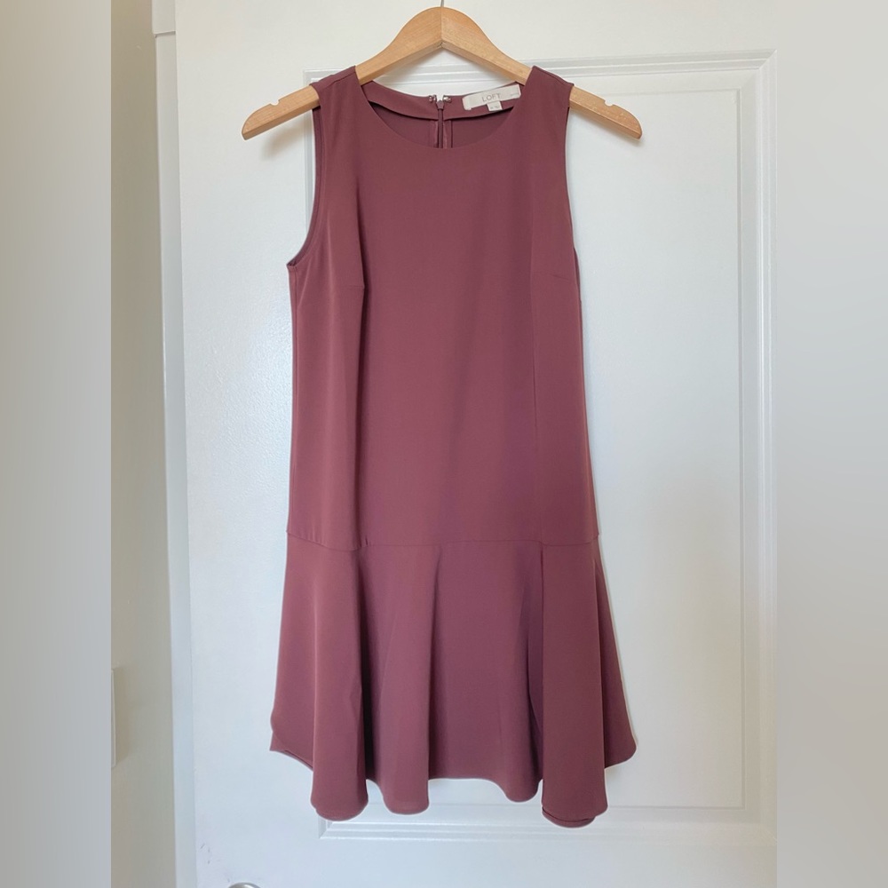 NWOT Women’s LOFT Maroon Sleeveless Dress - size 2P